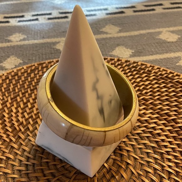 🌻2 for $15🌻 Vintage Wood Bangle - Picture 1 of 3